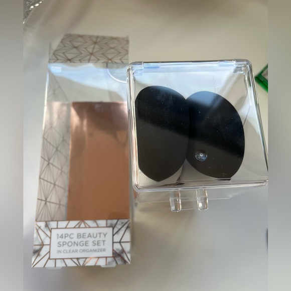 14pc Beauty Blender / sponge set w clear case with lid - Picture 5 of 7